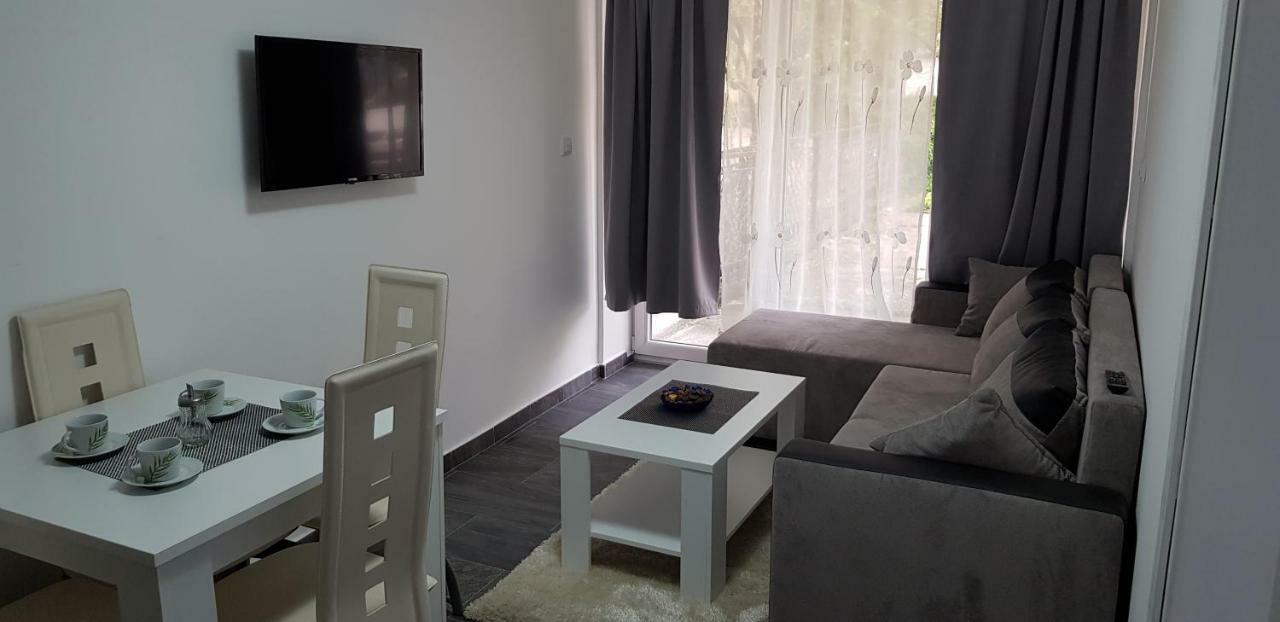 Banjalux Apartmani I Sobe Vrnjačka Banja エクステリア 写真