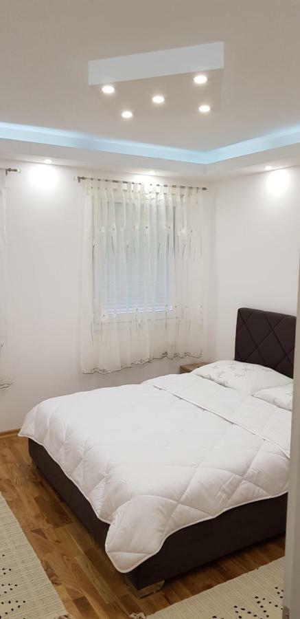 Banjalux Apartmani I Sobe Vrnjačka Banja エクステリア 写真